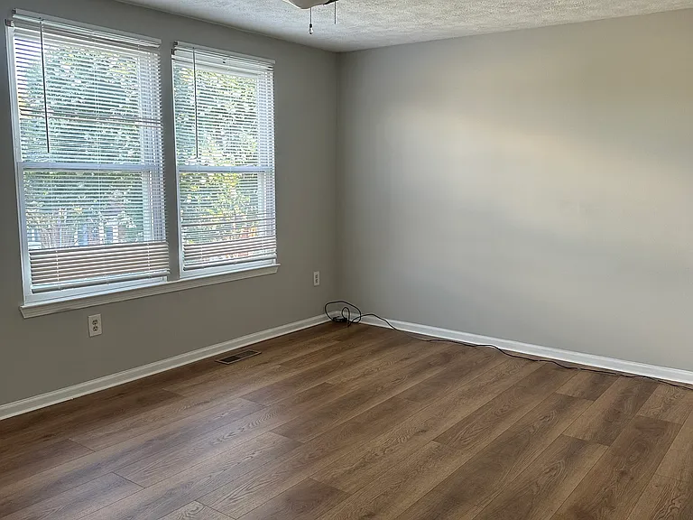 8414 Klarey Ct — Photo 20