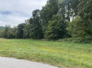 63 Pinewood Dr, Onalaska, WI 54650