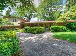 3118 S Cambridge Rd, Lansing, MI 48911