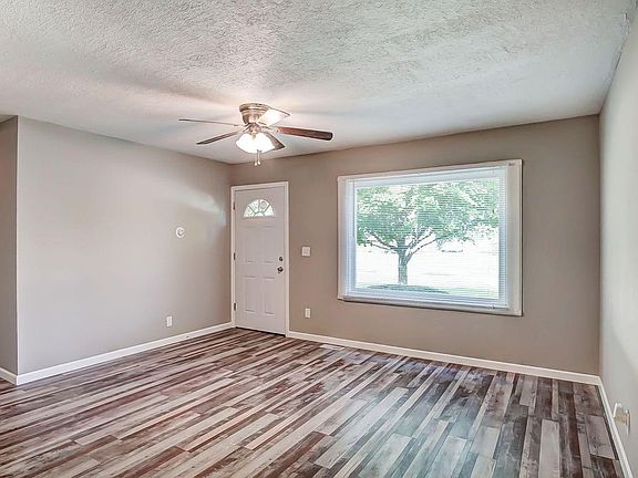 5th image of 4306 Beechmont Dr