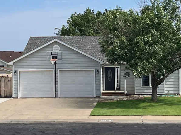 1309 W 42nd St, Hays, KS 67601
