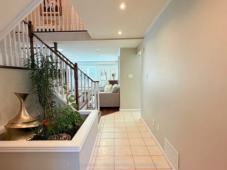 43 Boulding Ave — Photo 11