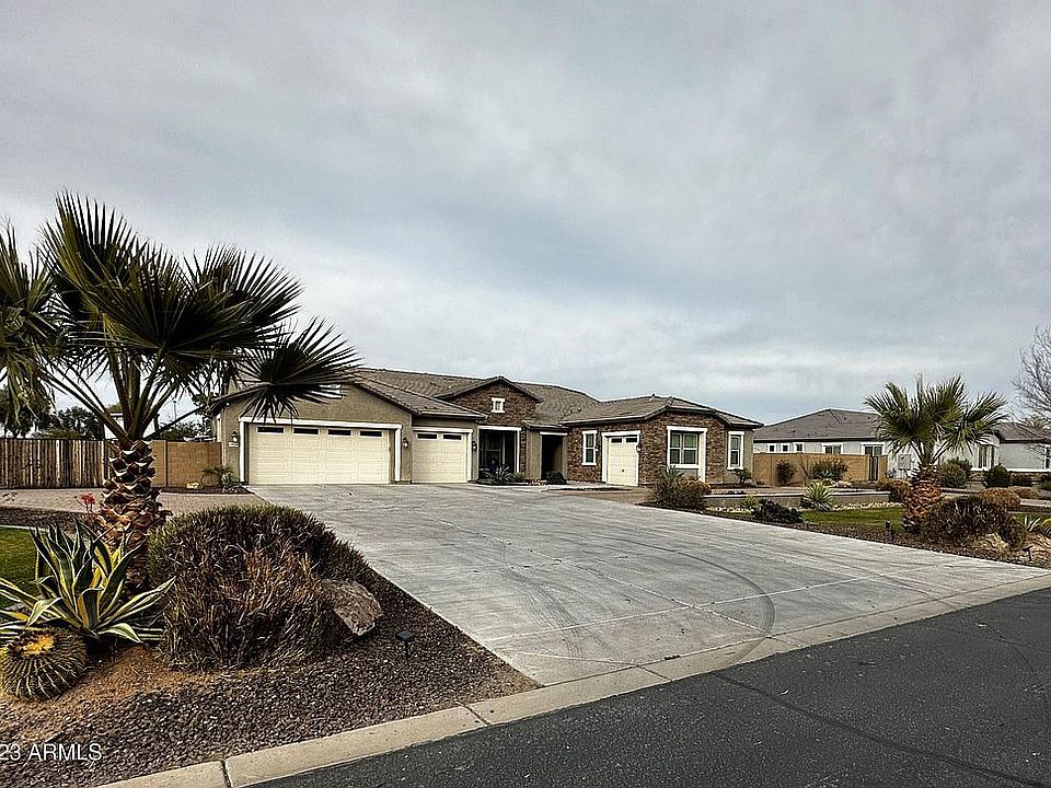 1st image of 19916 E Alamosa Dr