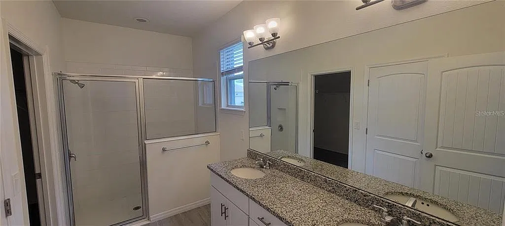 3 bed, 2.0 bath, 1685 sqft, $2,800 — Photo 2