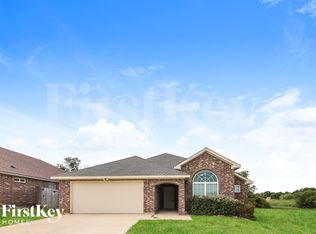 2708 Beverly Dr, Denton, TX 76209