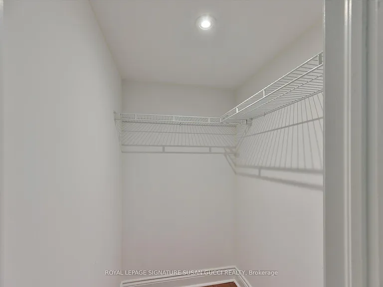 30 Shaunavon Heights Cres — Photo 32