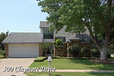 1st image of 500 Claymore Dr