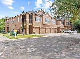 12301 Kernan Forest Blvd