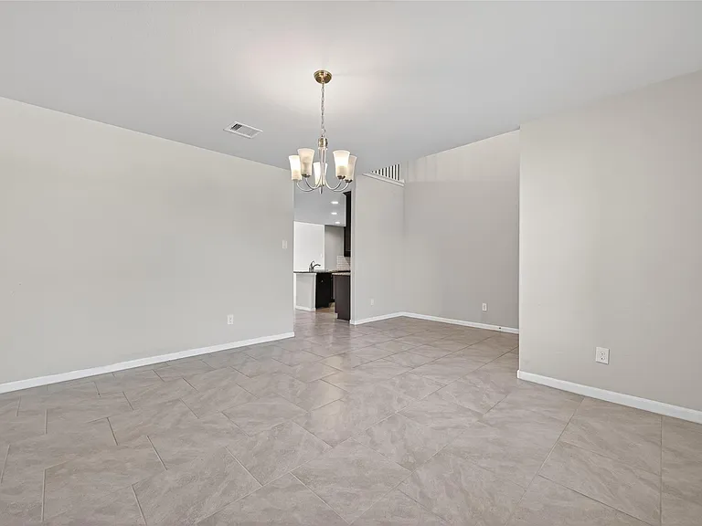18419 Morningside Downs Way — Photo 7