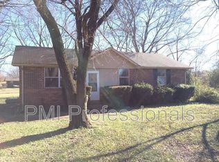 6034 Creekmont Dr, Murfreesboro, TN 37129