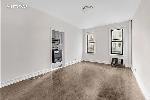 330 E 52nd St #56 Photo 1