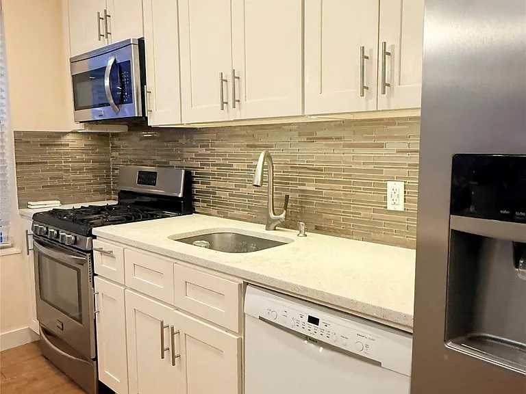 6008 Cooper Ave #1 — Photo 1
