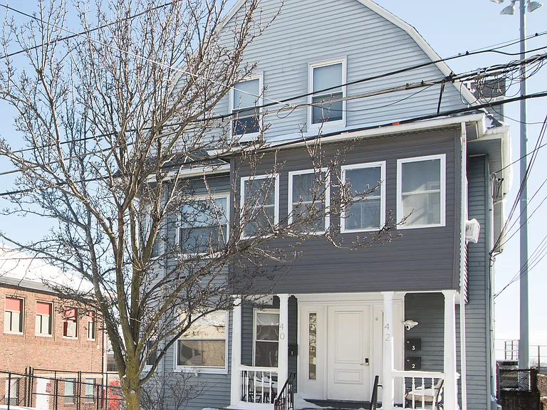 42 Cabot St #2 — Photo 24