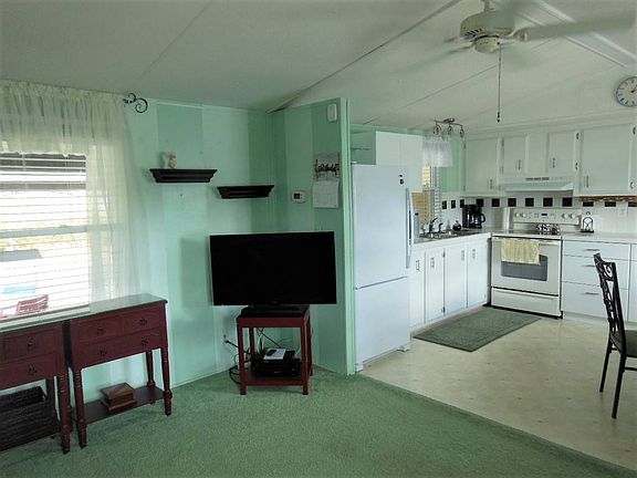 4th image of 30 Ee St