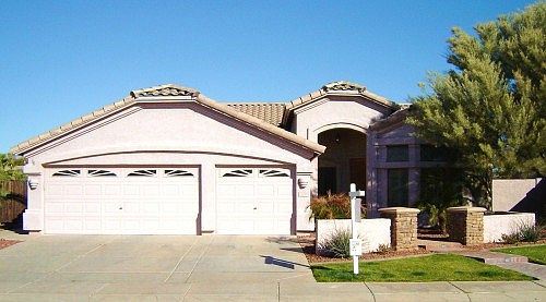 5th image of 724 W Beechnut Dr