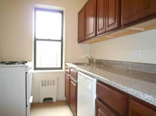 13976 85th Dr #2, Briarwood, NY 11435