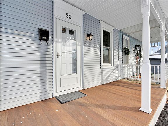 2nd image of 22 N Washington St