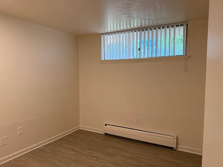 2655 Mapleton Ave #102 — Photo 7