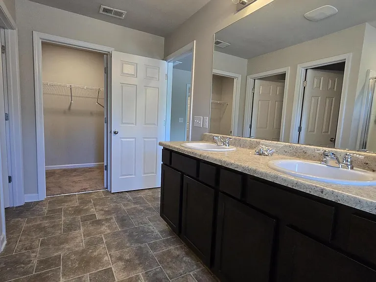3056 Pepperhill Dr — Photo 22
