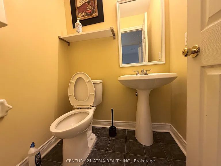 18 Clark Ave W #54 — Photo 19