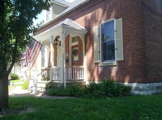 427 Lindenwood Ave, Saint Charles, MO 63301