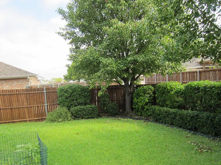 7016 Randall Way — Photo 22