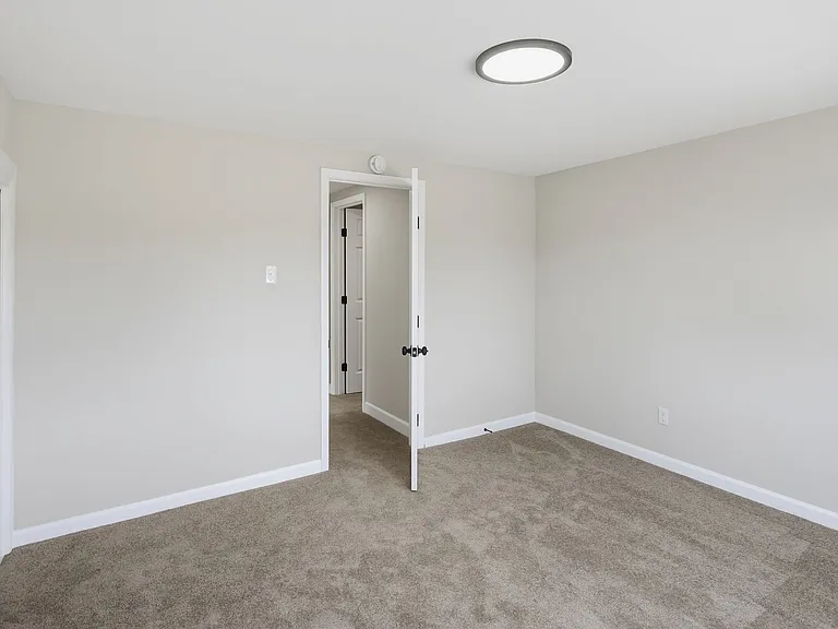 837 Virginia Ave — Photo 22