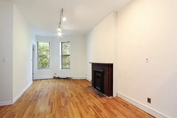 Rented by Corcoran | media 24