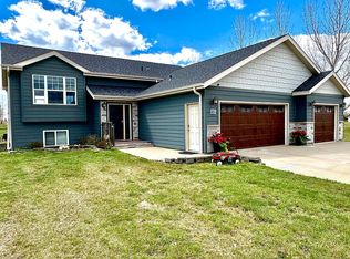 4350 Preston Loop, Bismarck, ND 58504