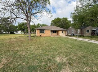 1013 N Campbell Ave, Beloit, KS 67420