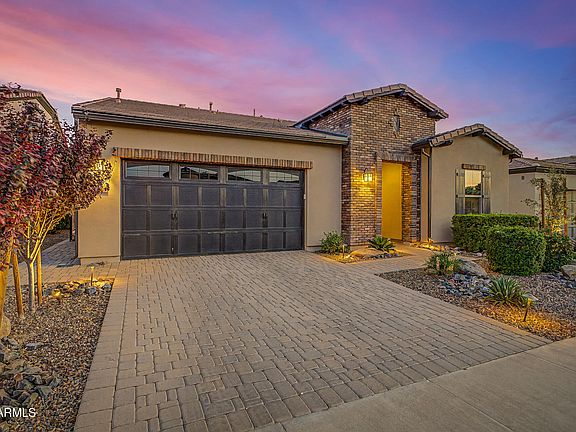 3rd image of 36802 N PFEIFER Lane