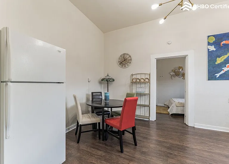 118 Glorietta — Photo 10