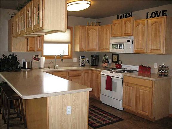 4th image of 3419 Clearwater Dr