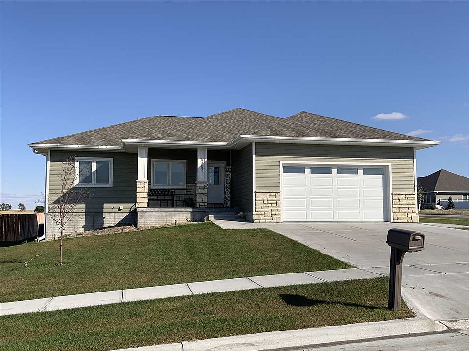 1st image of 5003 15th Avenue Pl