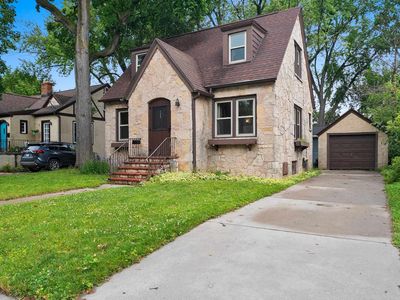 225 Gray St, Green Bay, WI, 54303