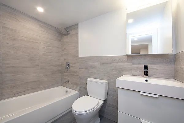 Rented by R New York | media 20