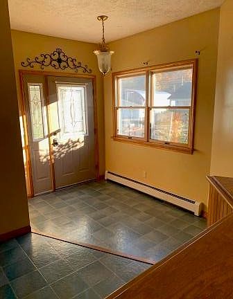 5th image of 43230 W Central Ave
