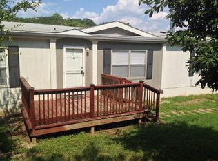 191 Derrek Rd, Kerrville, TX 78028