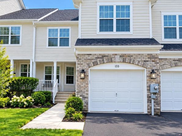 133 Murray Dr
