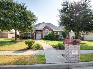 312 Canterbury Dr, Woodway, TX 76712
