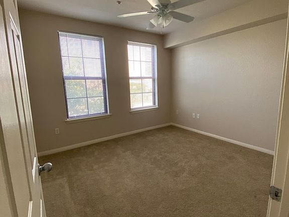 4th image of 911 N Orange Ave APT 147