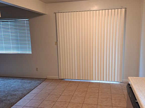 3rd image of 6306 Stockdale Hwy #2