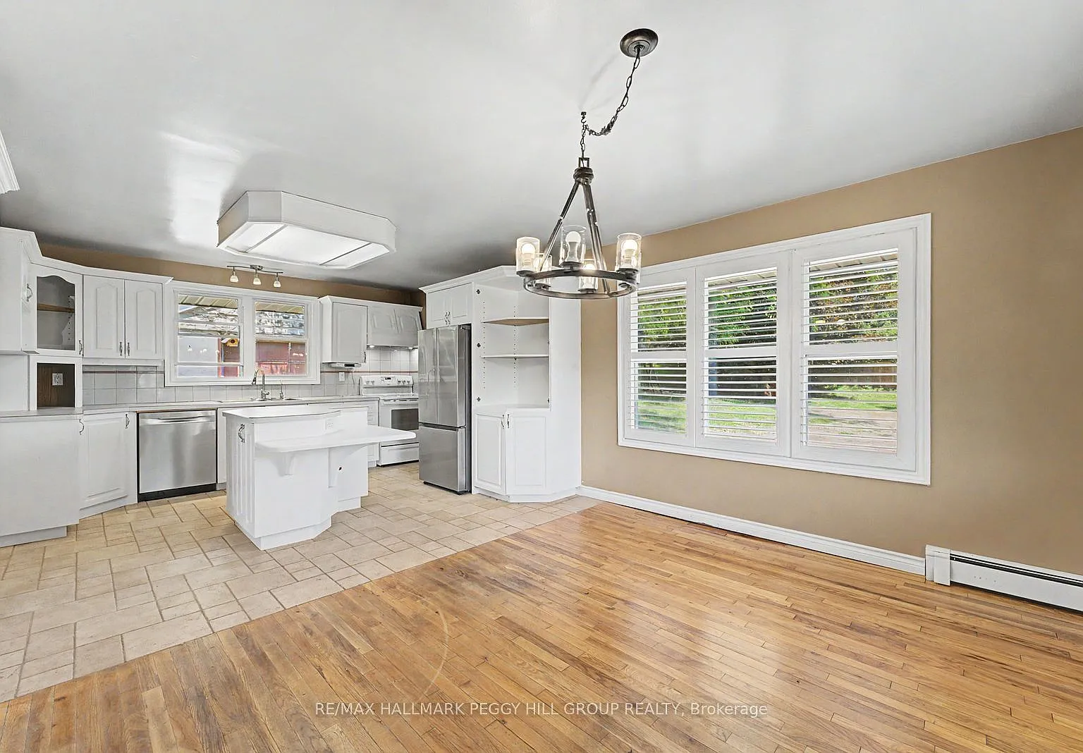 3 bed, $2,800 — Photo 3