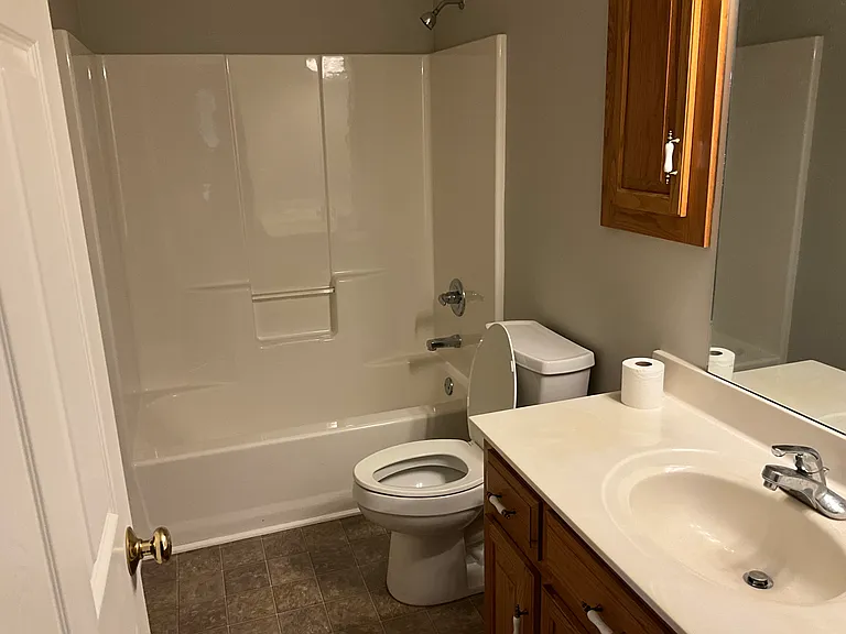 160 Cherokee Dr — Photo 6