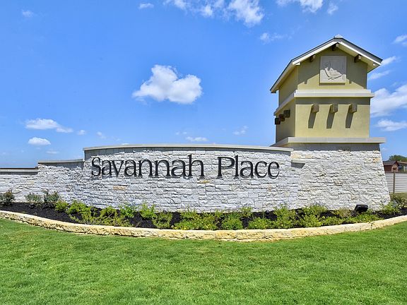 Savannah Place monument