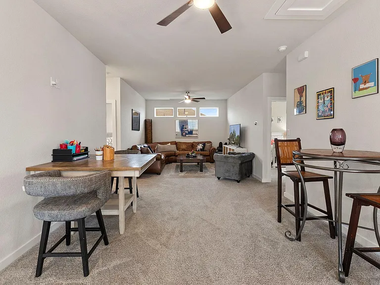 460 Constitution Way — Photo 30