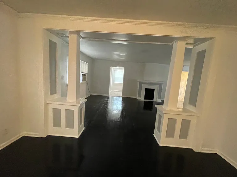 705 S Phoenix Ave #1 — Photo 24