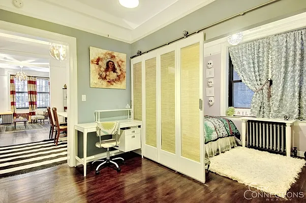 Sold by City Connections Realty | media 29