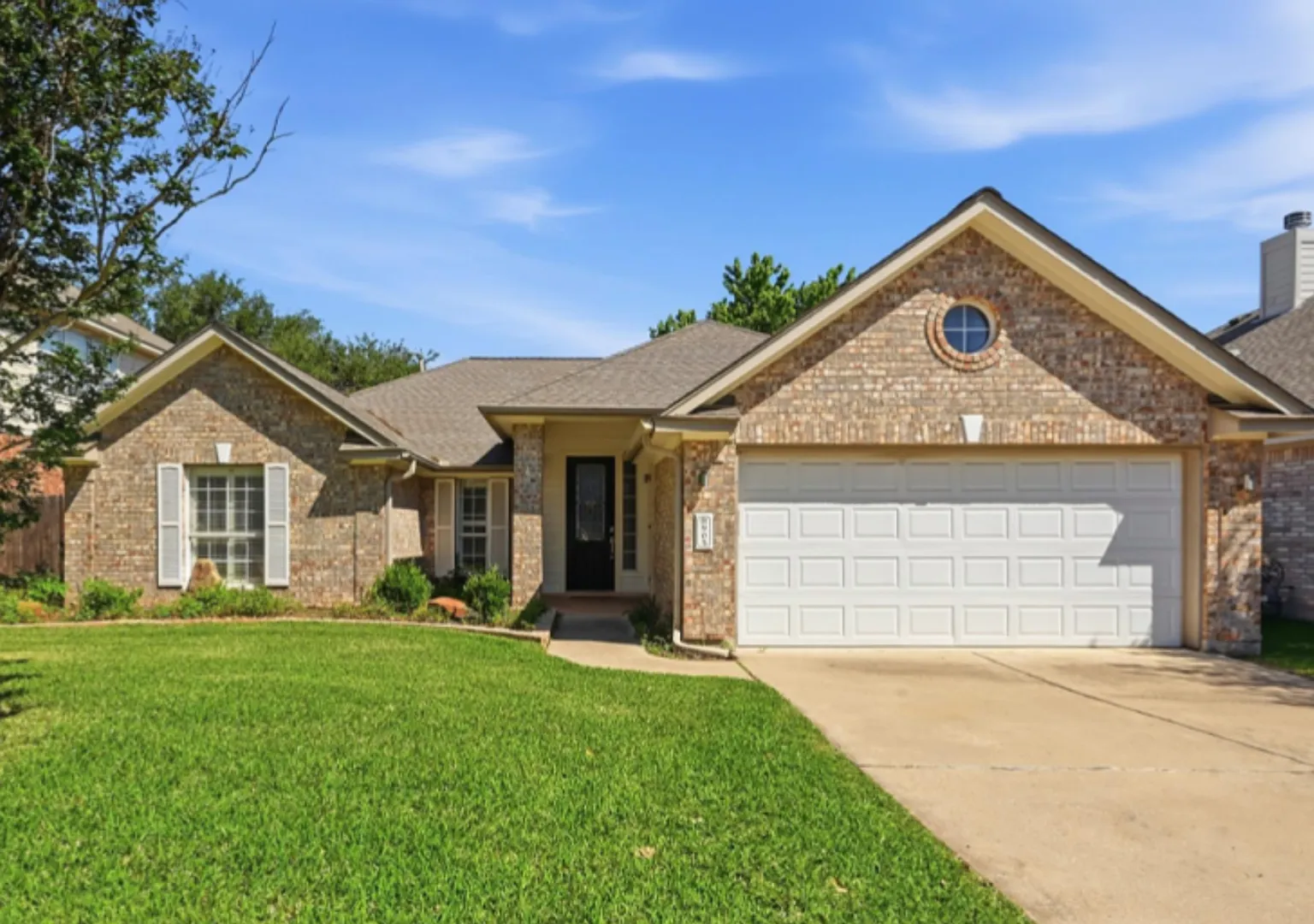 905 Hunters Creek Dr, Cedar Park, TX 78613 — Photo 1