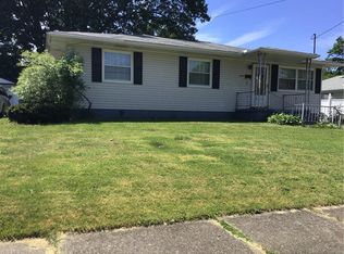 472 Lansing Rd, Akron, OH 44312